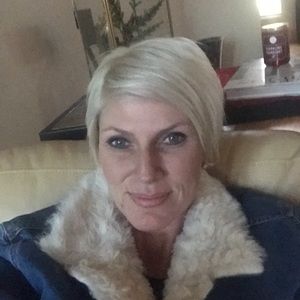 Meet your Posher, Monica